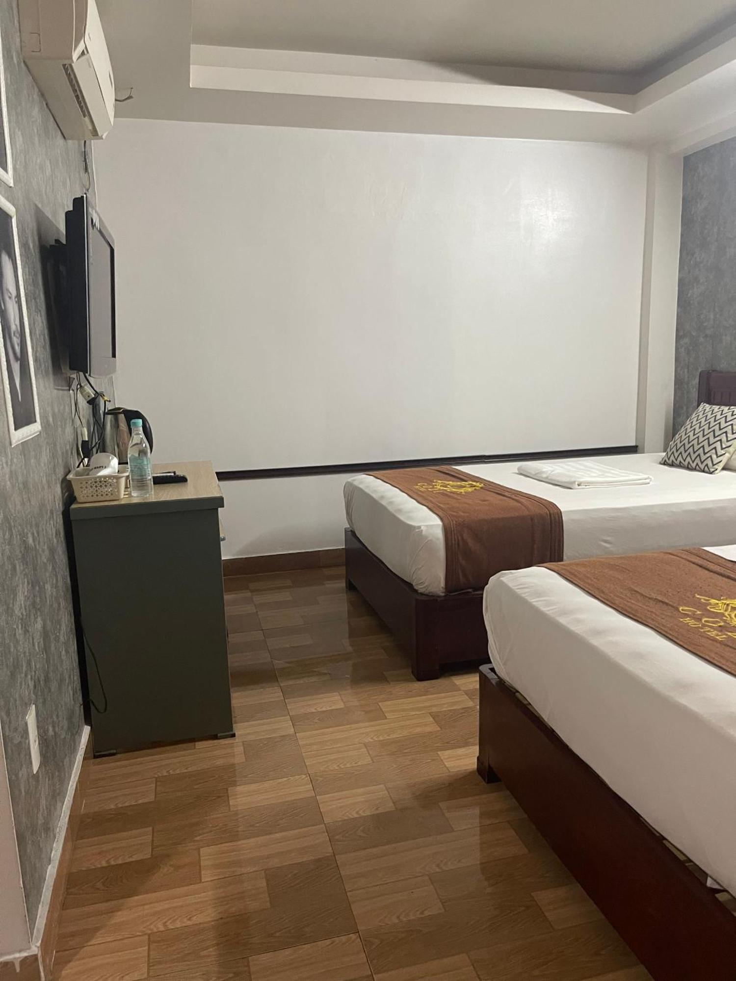 Cozi Hotel Hai Phong Bagian luar foto