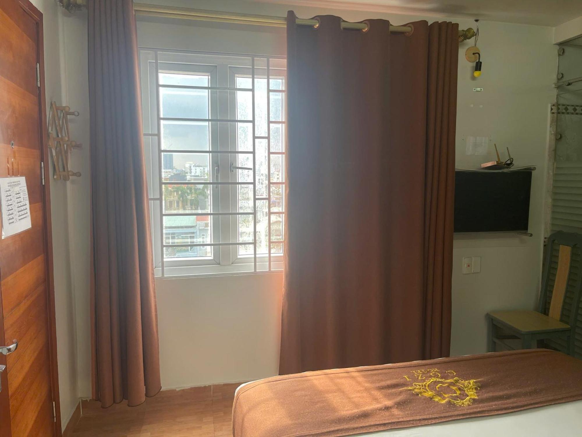Cozi Hotel Hai Phong Bagian luar foto
