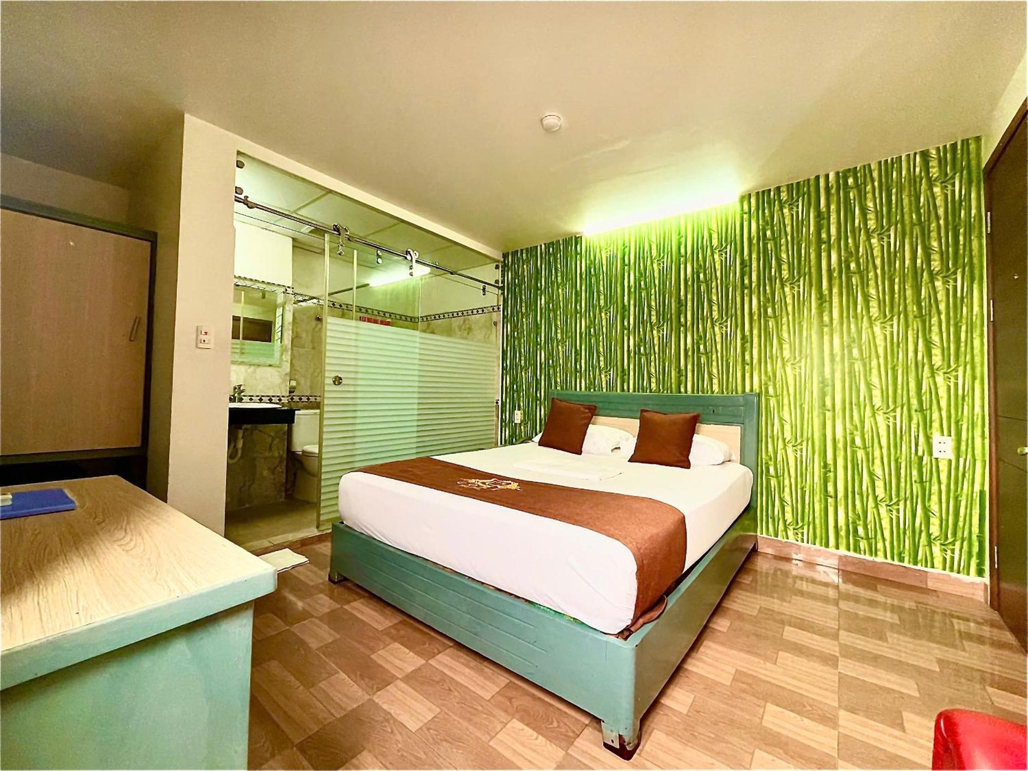 Cozi Hotel Hai Phong Bagian luar foto