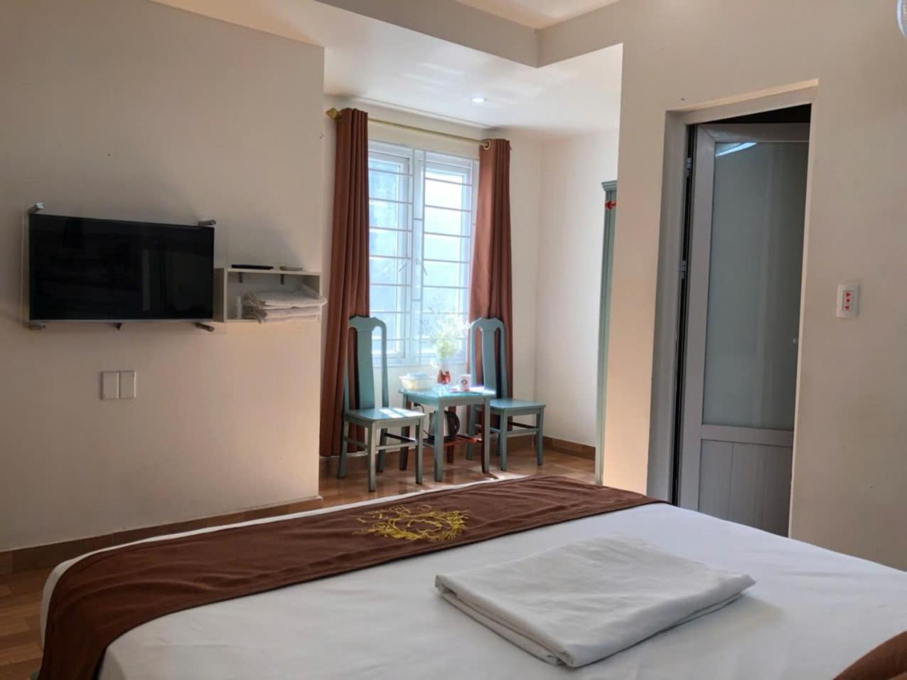Cozi Hotel Hai Phong Bagian luar foto