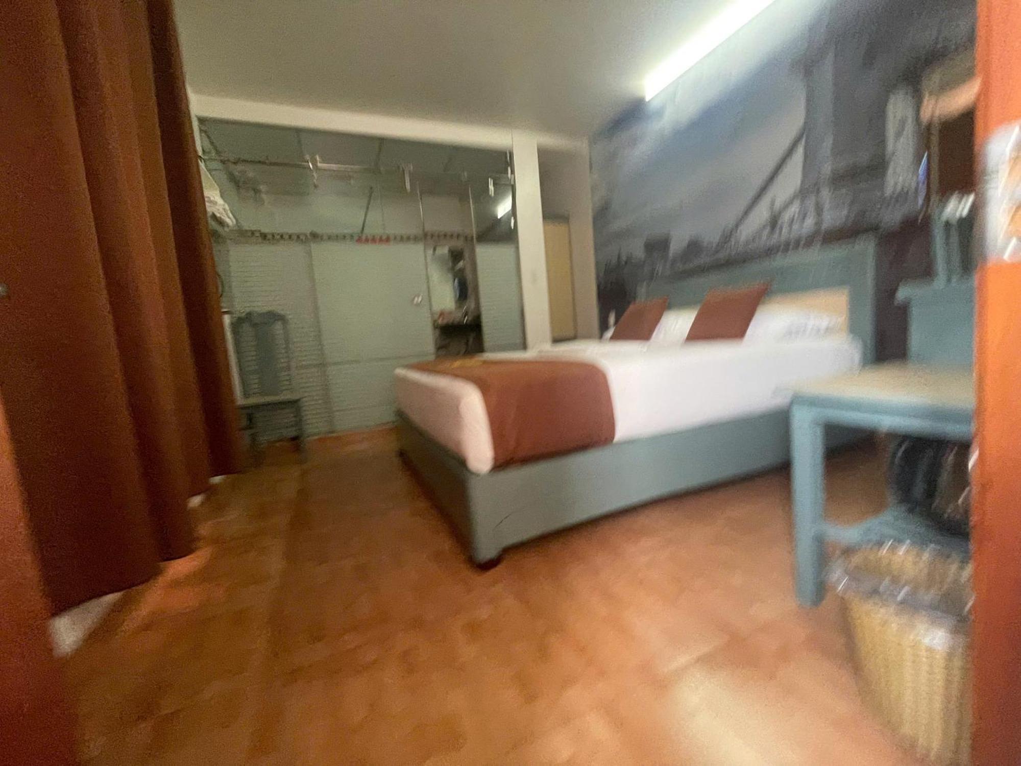 Cozi Hotel Hai Phong Bagian luar foto