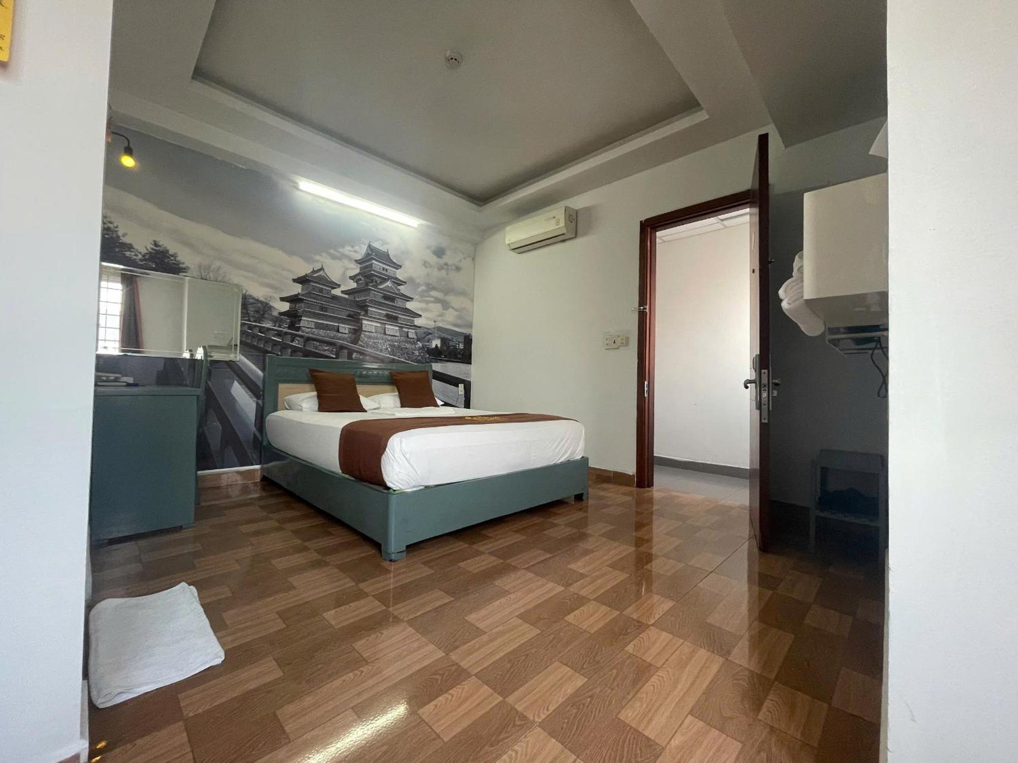 Cozi Hotel Hai Phong Bagian luar foto